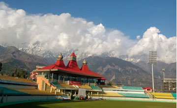Amritsar Dharamshala Pathankot Tour Package